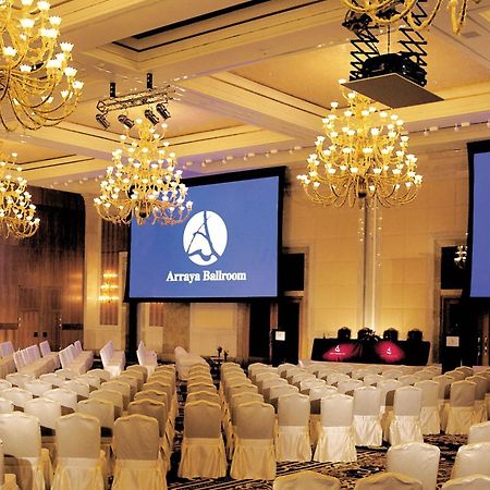 Courtyard By Marriott Кувейт Экстерьер фото