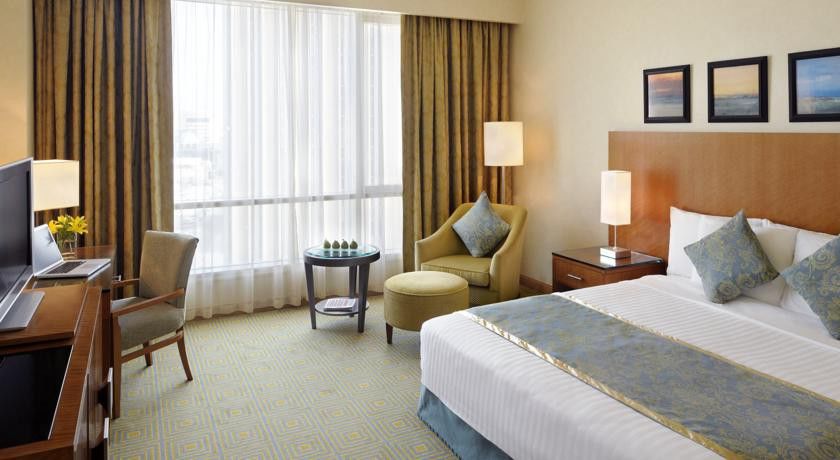 Courtyard By Marriott Кувейт Экстерьер фото